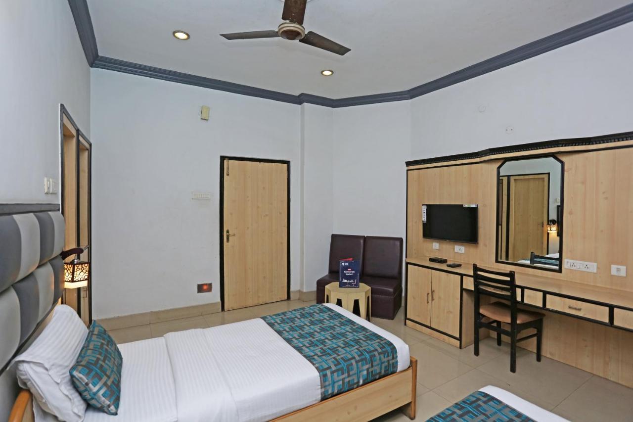 Homely Raj Kalkutta Exterior foto